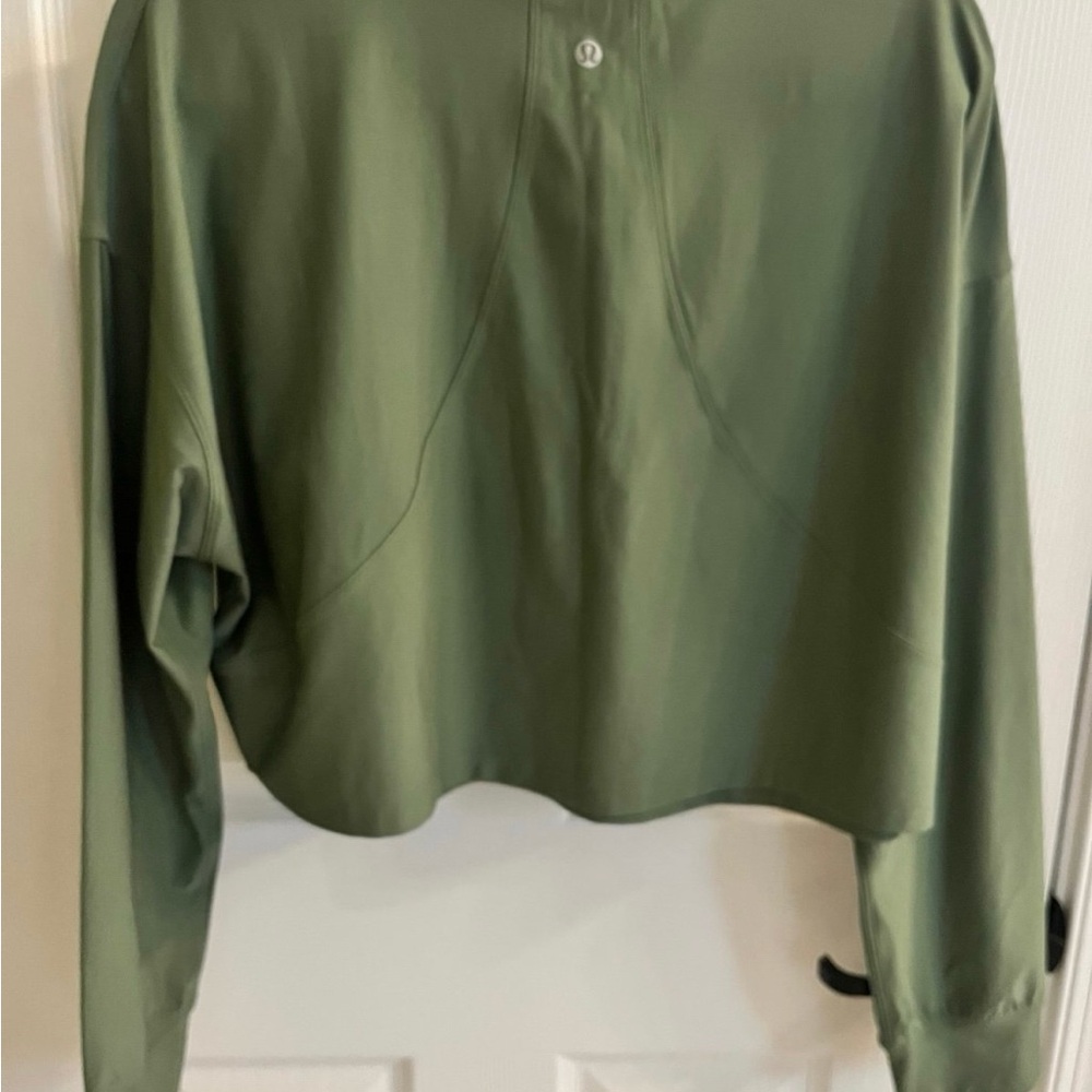 Lululemon Athletica muscle love Long Sleeve Top